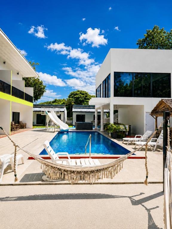 Villa piscine avec toboggan et hamac, Koh Samui